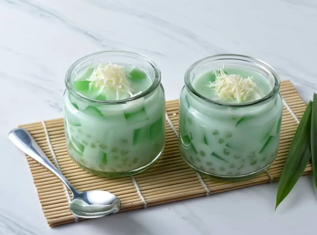 Alat-Alat-Terbaik-untuk-Membuat-Es-Lumut