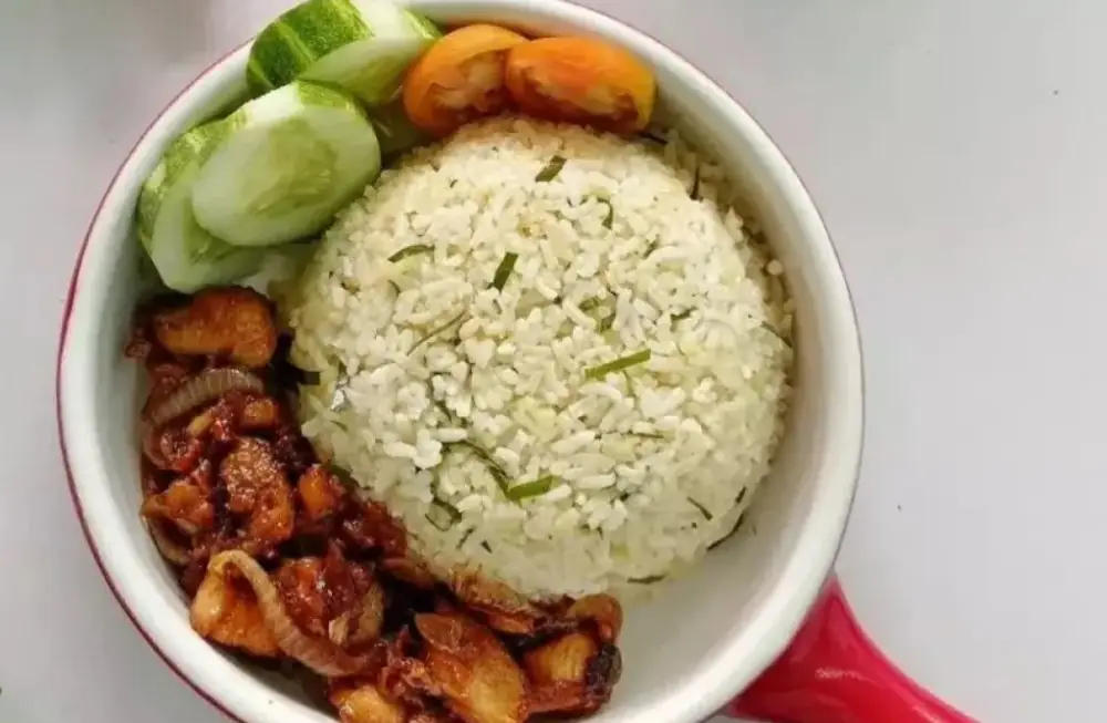 Langkah-langkah-Membuat-Nasi-Daun-Jeruk