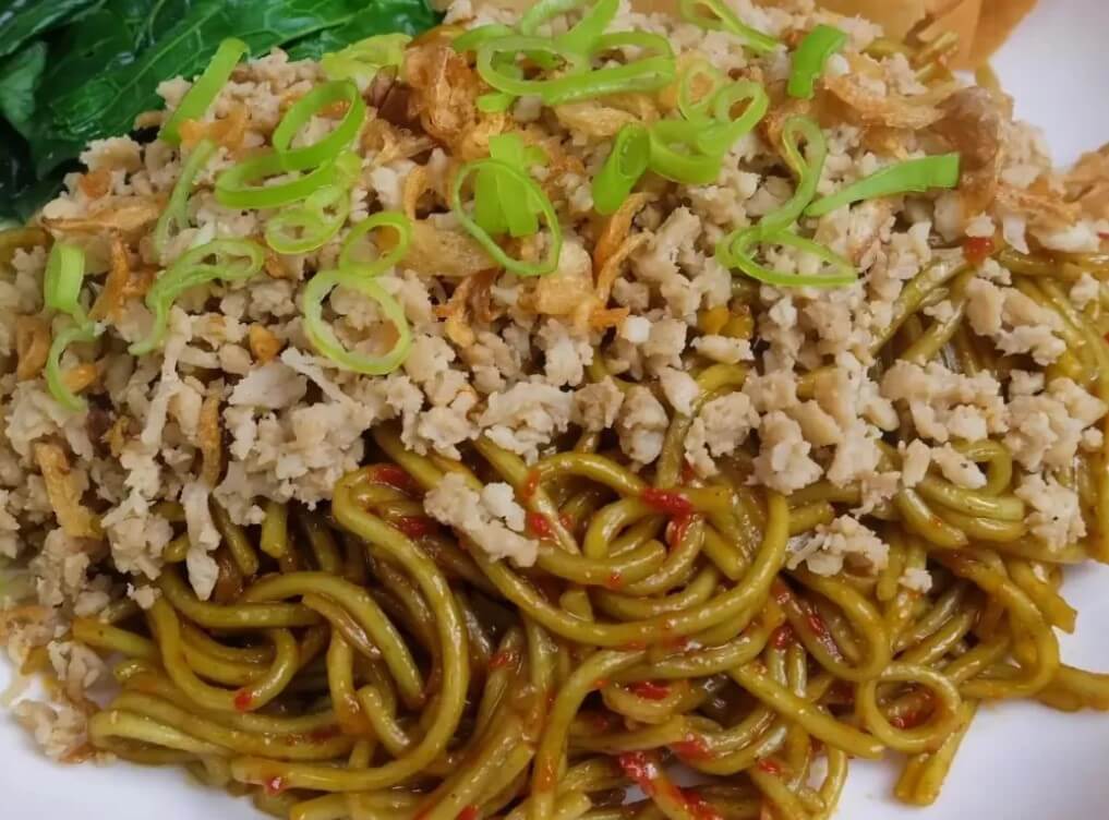 Mengapa-Anda-Perlu-Membuat-Bumbu-Mie-Gacoan-Sendiri