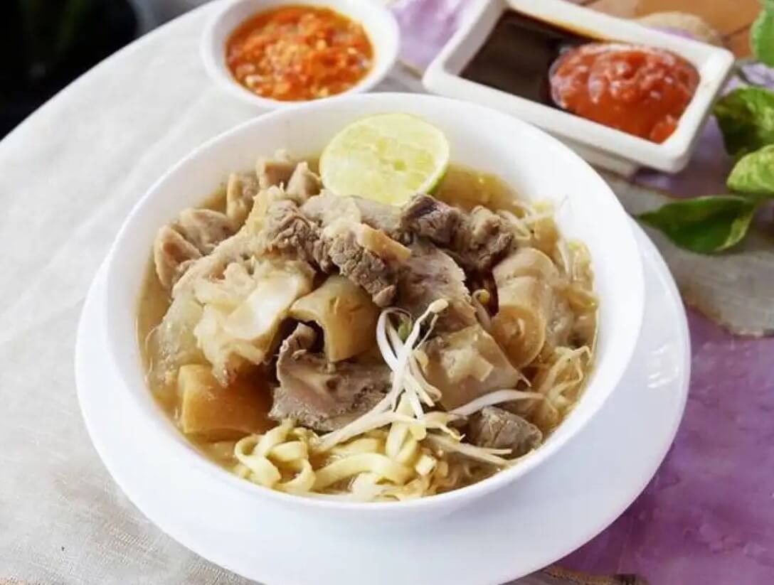Mengapa-Memilih-Mie-Kocok-Bandung