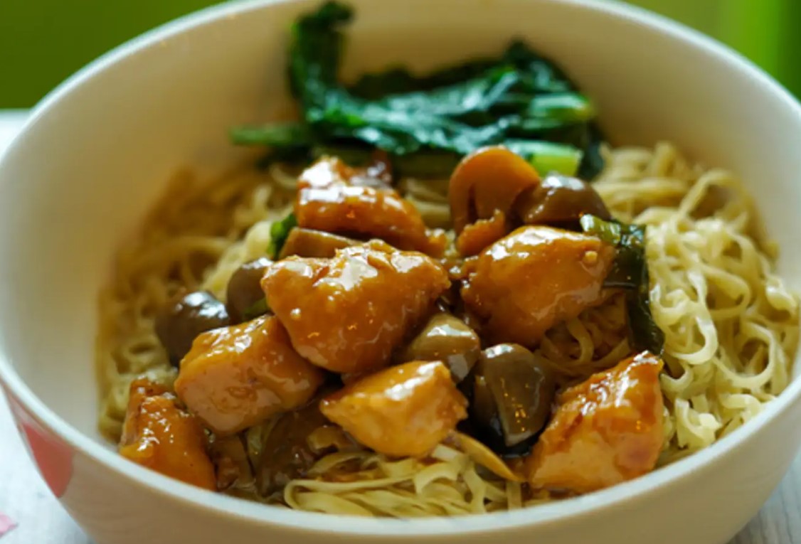 Bahan-dan-Langkah-Membuat-Mie-Ayam-Sederhana