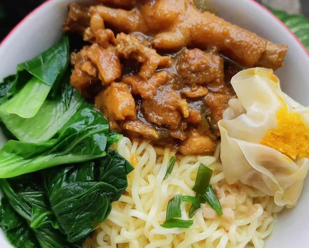 Produk-yang-Membantu-Membuat-Mie-Ayam-Sederhana