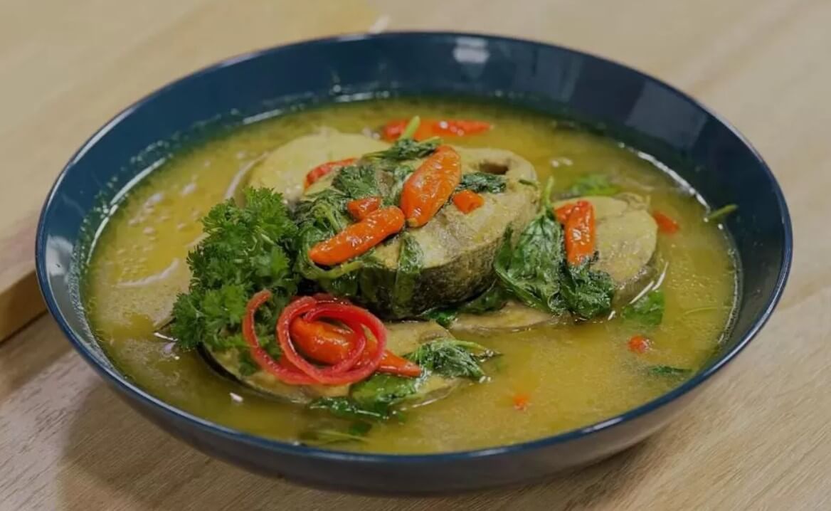 Resep-Ikan-Tuna-Bumbu-Kuning-Panduan-Lengkap-untuk-Membuat-Hidangan-Lezat