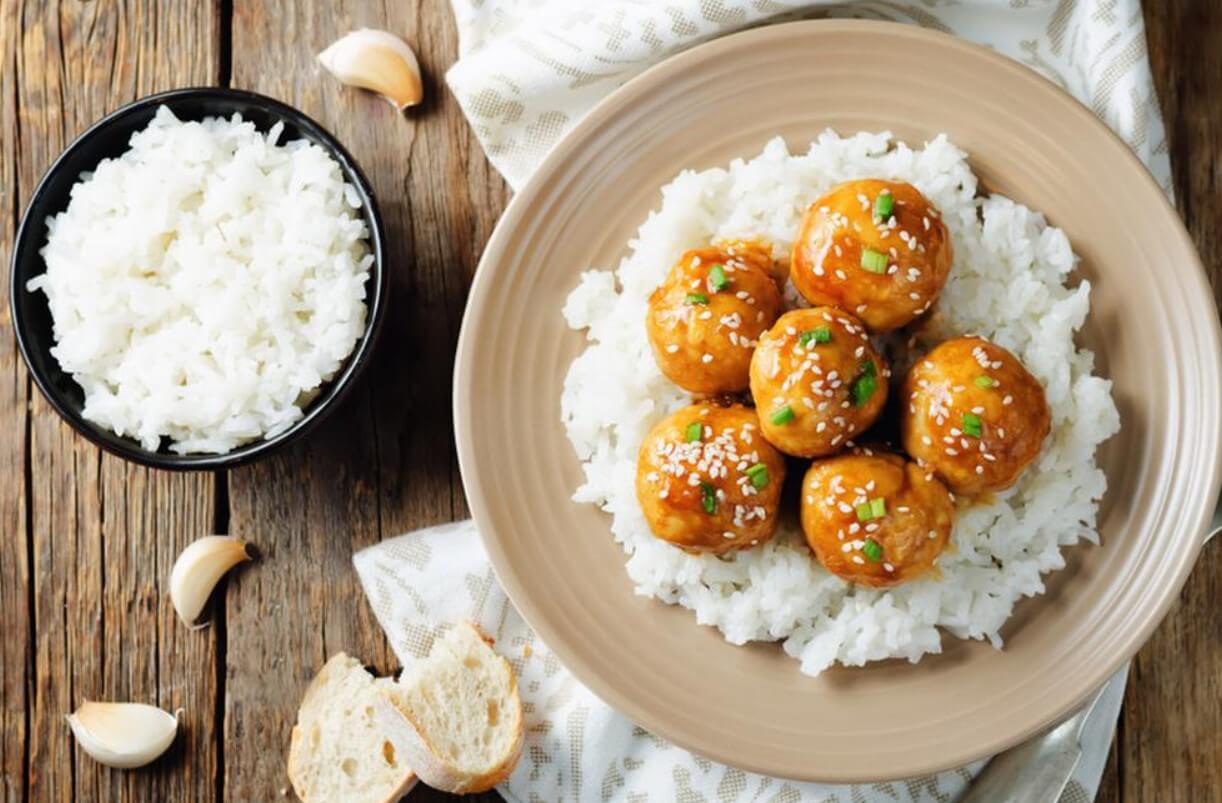 Tips-Memasak-Bola-Bola-Daging-yang-Sempurna